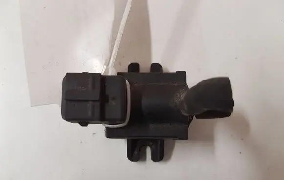 Opel Zafira A Vacuum valve 72244800