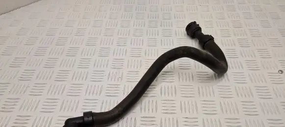 Opel Zafira C Engine coolant pipe/hose 565563897 13346365