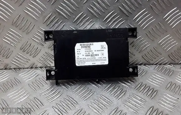 Volvo C30 Engine control unit/module 31310743