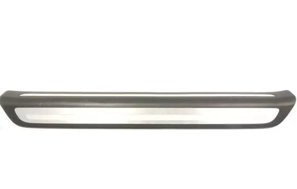 Audi Q3 8U Front sill trim cover 8U0853374 8U0853374A