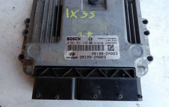 Hyundai ix35 Engine control unit/module 0281031420 391992ABB3