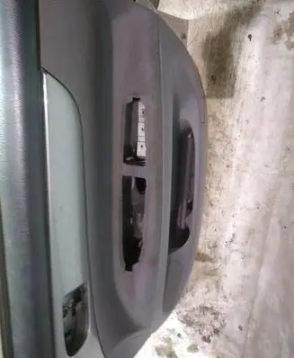 Toyota Avensis Verso Front door card panel trim