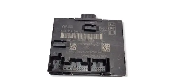 Volkswagen Touran III Other control units/modules 5Q0959595E