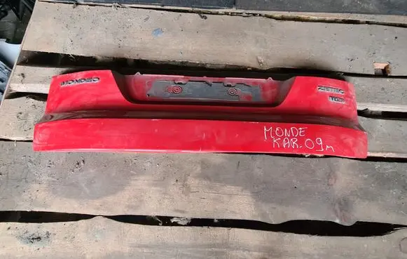 Ford Mondeo MK IV Tailgate trim