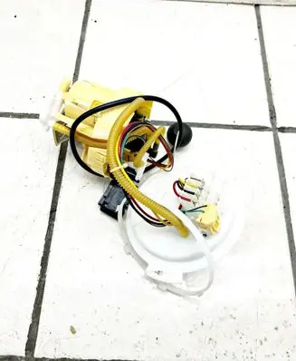 BMW 5 F10 F11 In-tank fuel pump 7473449