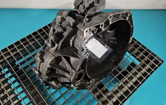 Ford Focus Manual 5 speed gearbox F1FR7002DDA IMPRK1580832