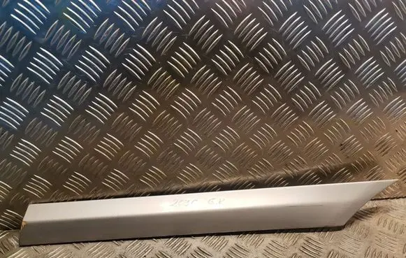 Mercedes-Benz C W203 Rear fender molding trim 2036900762