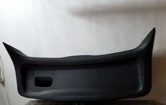 Opel Astra K Tailgate/boot lid cover trim 39066899