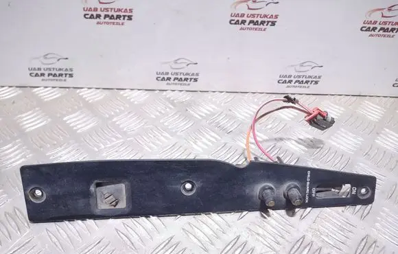 Chrysler Grand Voyager II Sliding door contact joint 4687686