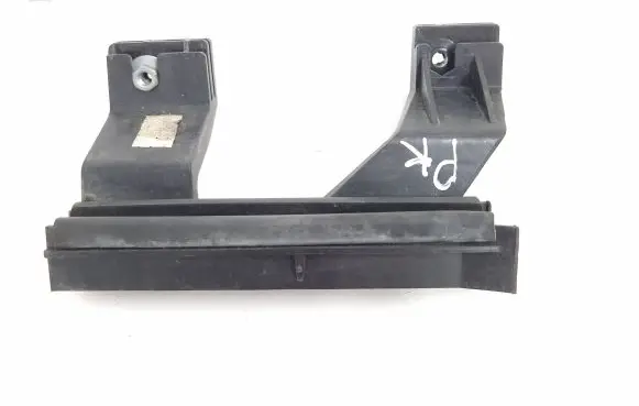 Citroen DS5 Front door windshield rail 9687060280