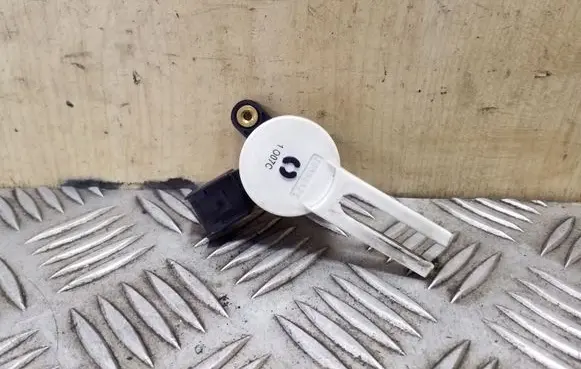 Clutch pedal sensor