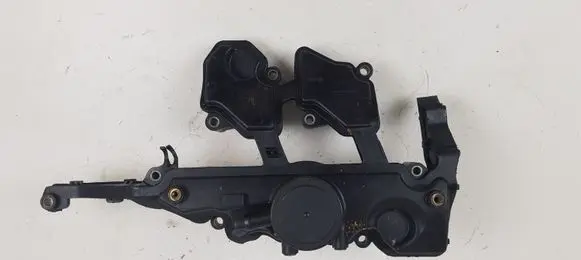 Renault Trafic II (X83) Oil breather separator 8200673395