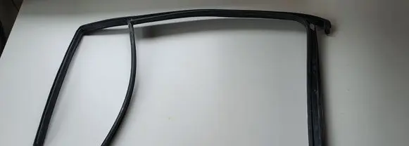Mitsubishi ASX Rubber seal rear door window/glass 