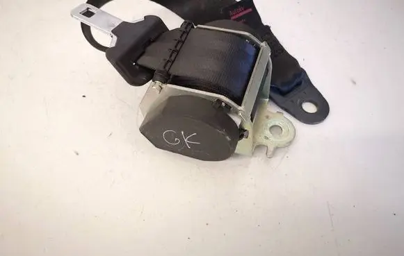Citroen C4 I Rear seatbelt E506452