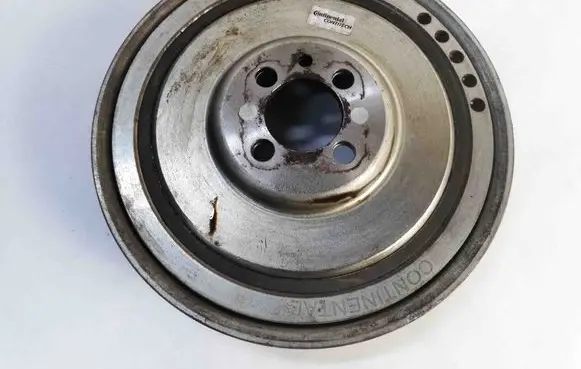 Opel Astra H Crankshaft pulley