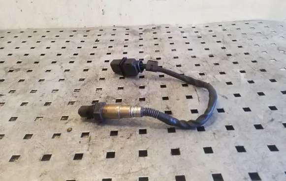 BMW X3 E83 Lambda probe sensor 780436901 7804369