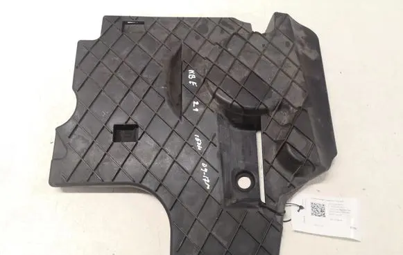 Mercedes-Benz C W204 Engine cover (trim) A6510100867 179801