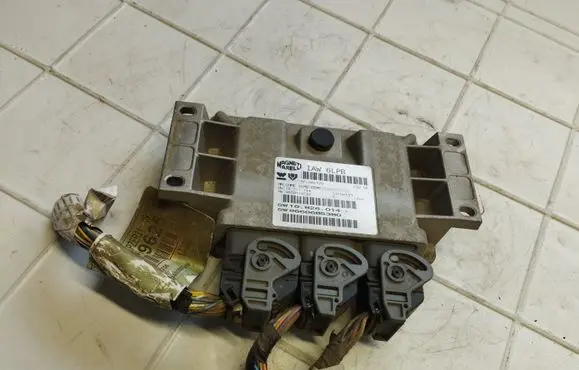 Peugeot 407 Engine control unit/module 9659580780
