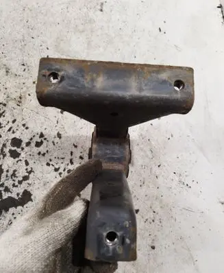 Opel Agila B Engine mounting bracket 1171073KA0