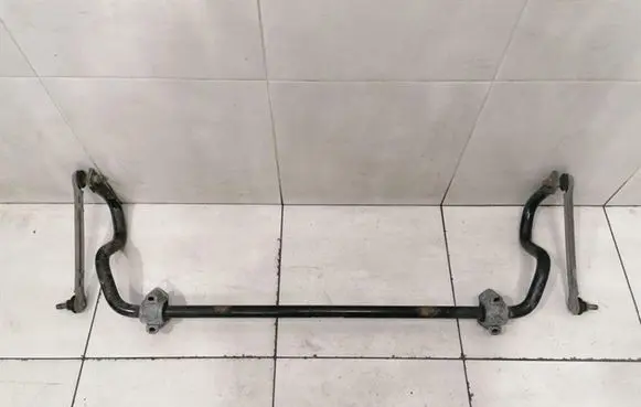 Mercedes-Benz CLS C218 X218 Front anti-roll bar/sway bar A2123231465