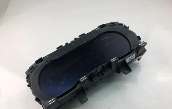 Volkswagen PASSAT B8 Speedometer (instrument cluster) 3G0920790C