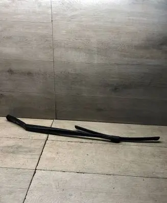 BMW 5 F10 F11 Windshield/front glass wiper blade 7203156