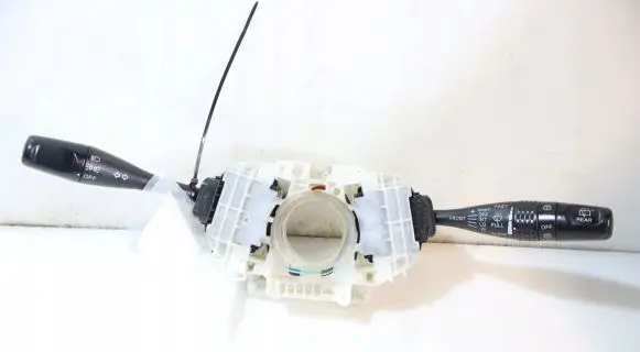 Mitsubishi Outlander Light switch 8600A042