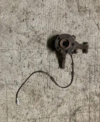 Citroen C8 Front wheel hub spindle knuckle