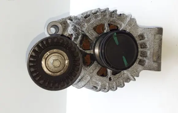 Ford Fiesta Generator/alternator BV6N10300AA TG12C107