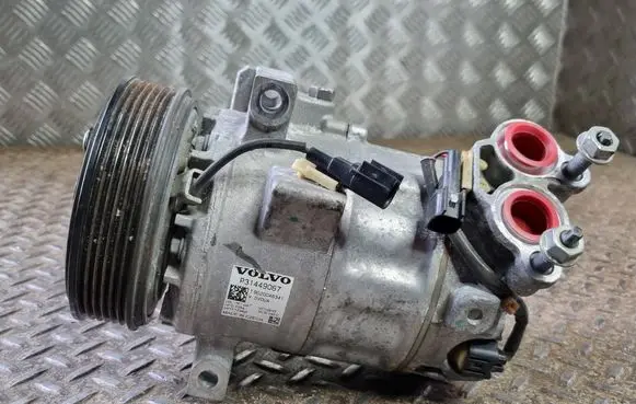 Volvo XC60 Air conditioning (A/C) compressor (pump) 31449067