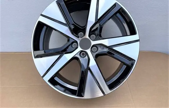 R20 alloy rim
