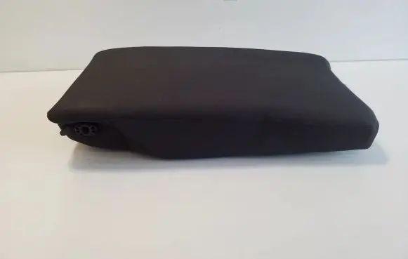 Peugeot 508 Rear seat armrest 