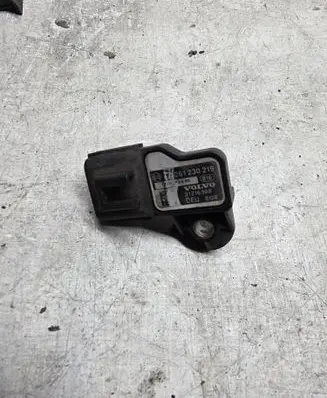 Volvo V60 Air pressure sensor 0261230219 31216308