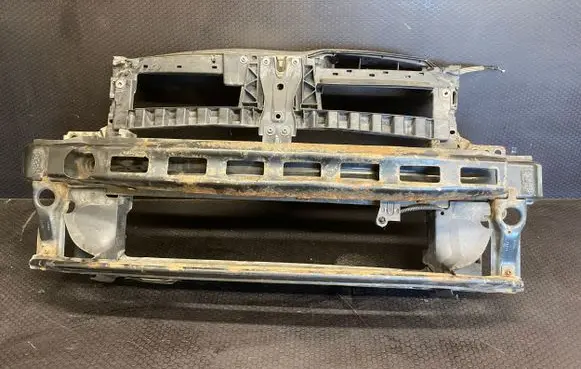 Volkswagen Golf VI Radiator support slam panel 5K0805567A KA839903