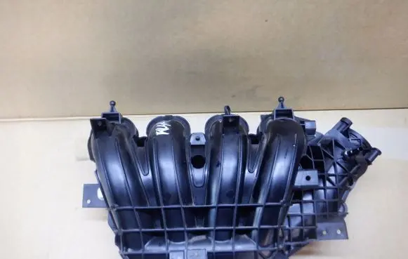Ford Kuga III Intake manifold LX6E9424AA