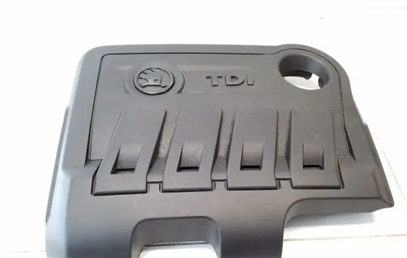 Skoda Superb B6 (3T) Engine cover (trim) 03L103925