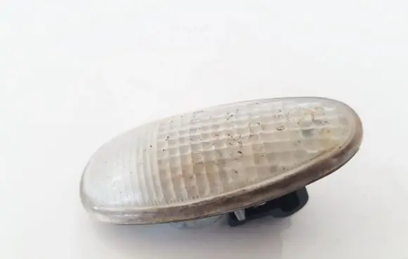 Mitsubishi Lancer Front fender indicator light 1132229 1132-229