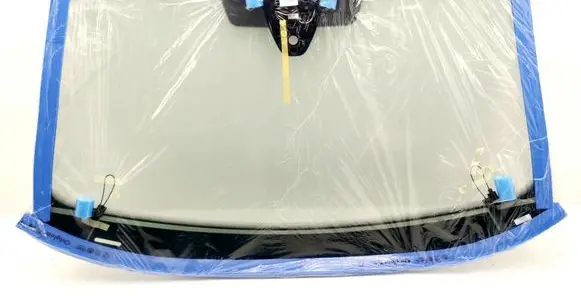 Volkswagen Tiguan Front windscreen/windshield window 5NA845011BM
