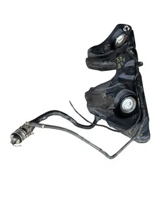 BMW 5 E60 E61 Fuel tank 