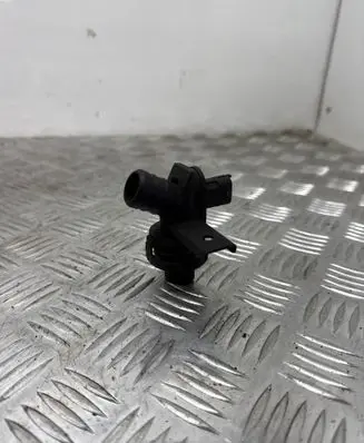 Opel Insignia A Breather valve 1041623S01