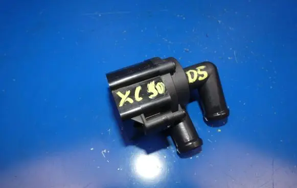 Volvo XC90 Electric auxiliary coolant/water pump 518705010 15T2125366AA