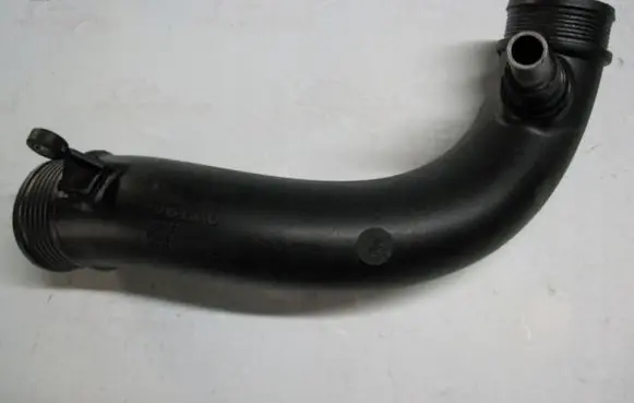 Volvo XC90 Intake resonator 334GB