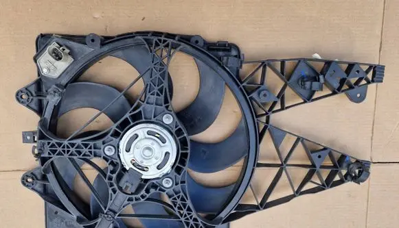 Alfa Romeo Mito Air conditioning (A/C) fan (condenser) 50530544