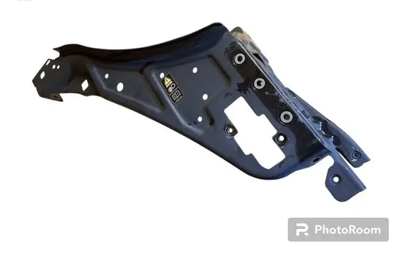 Mercedes-Benz E A207 Top upper radiator support slam panel A2076200291 PP207620030 A2048173420