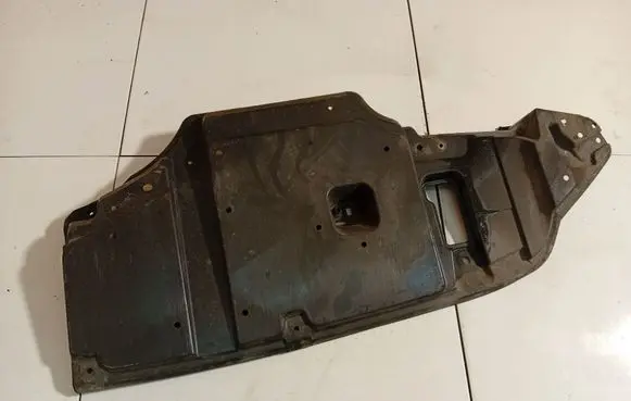 Toyota Auris 150 Engine splash shield/under tray 5839912010 58399-12010