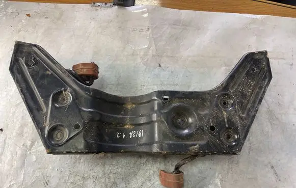 Seat Ibiza III (6L) Front subframe 6Q0199349D 6Q0199349