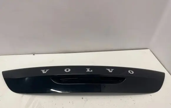 Volvo V40 Tailgate trim 31301303