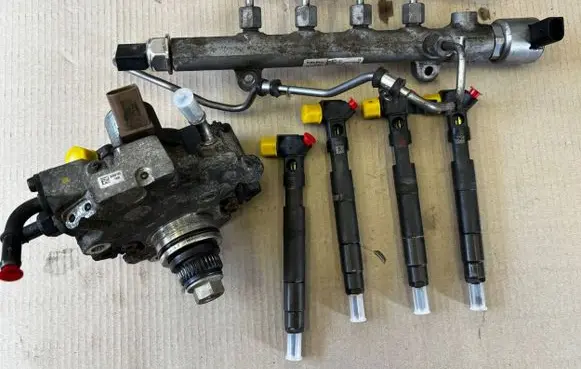 Mercedes-Benz Sprinter W906 Fuel injector A6510703087 A6510702601 28447439