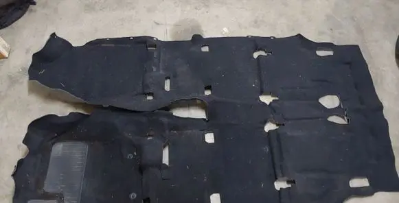 Toyota RAV 4 (XA40) Interior carpet 5851042A21