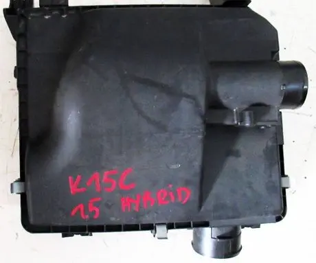 Suzuki SX4 S-Cross Air filter 